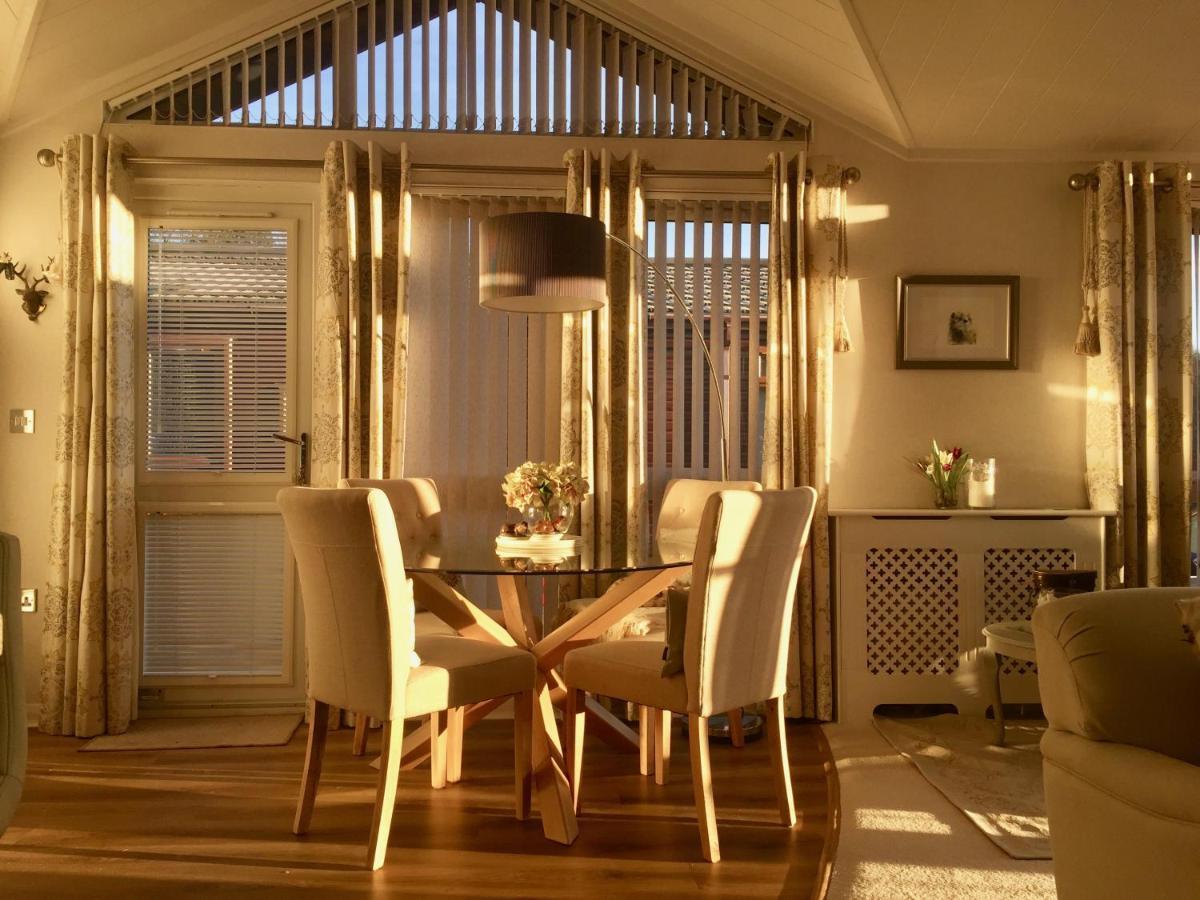 Otter Lodge Auchterarder Εξωτερικό φωτογραφία